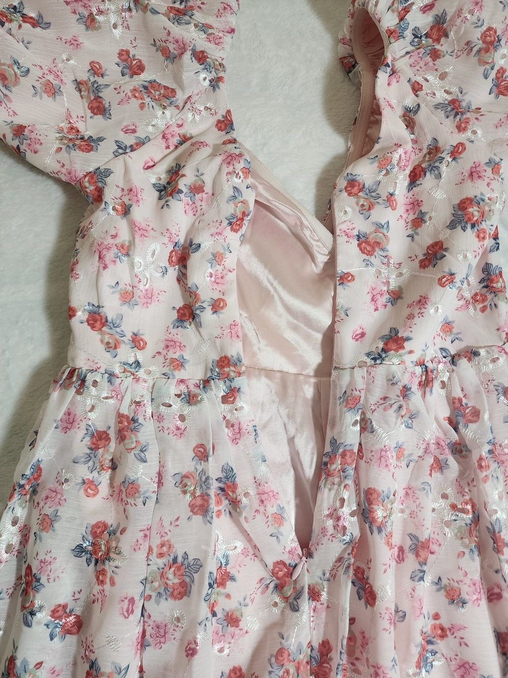 Alamour The Label Jaida Floral Maxi Dress Pink XS NWT Puff Sleeve Cottagecore - Picture 16 of 16